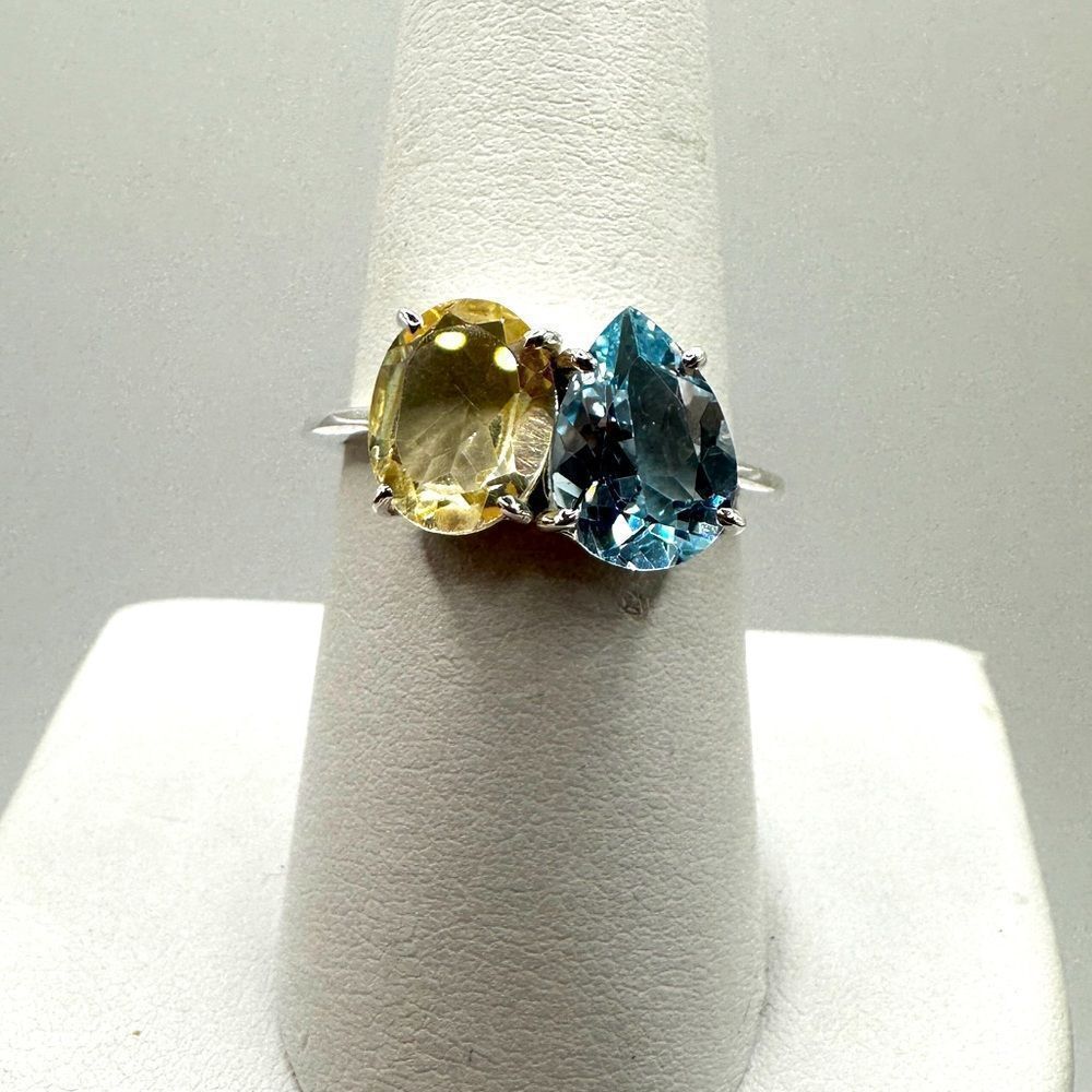 NWOT faceted pear cut blue topaz / oval citrine ring in solid sterling silver!